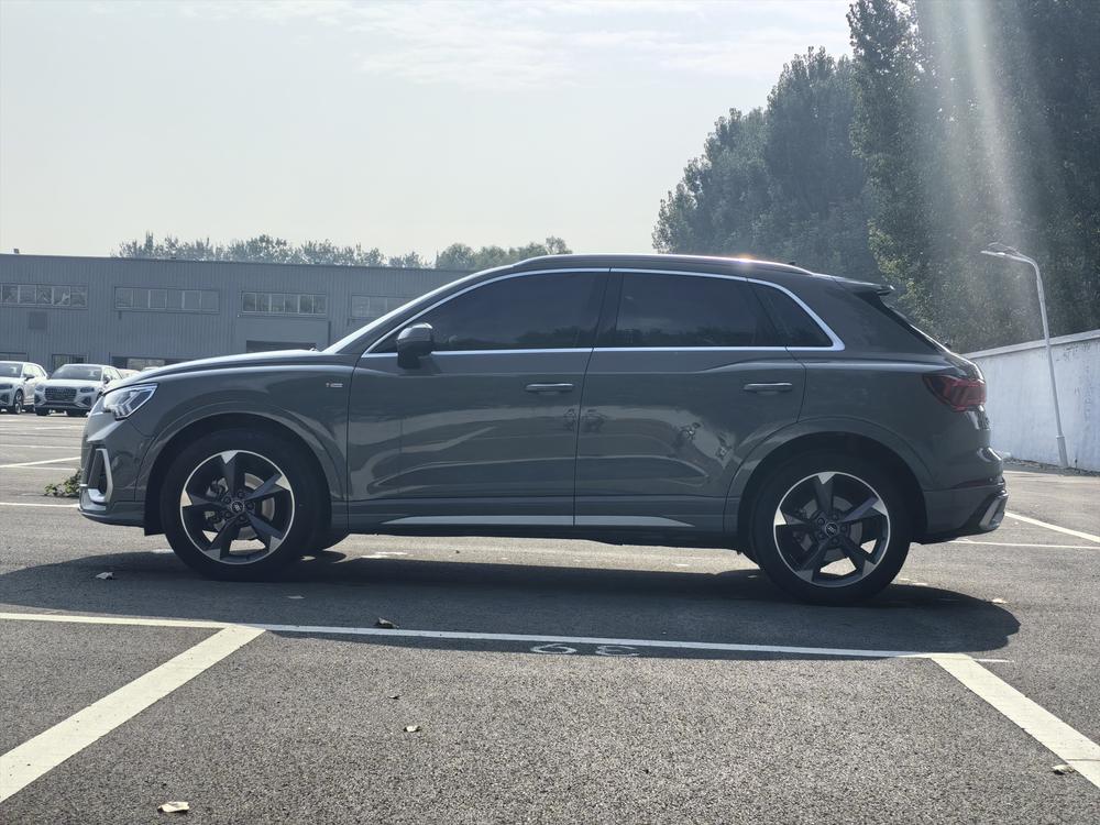 Audi Q3 2024 image de voiture #4
