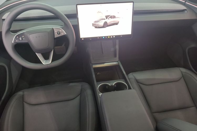 Tesla Model 3 2025 #10 Tesla Model 3 2025 car image #10