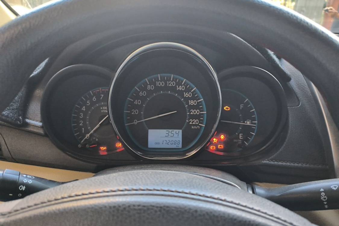 Toyota Vios 2015 immagine di auto #24