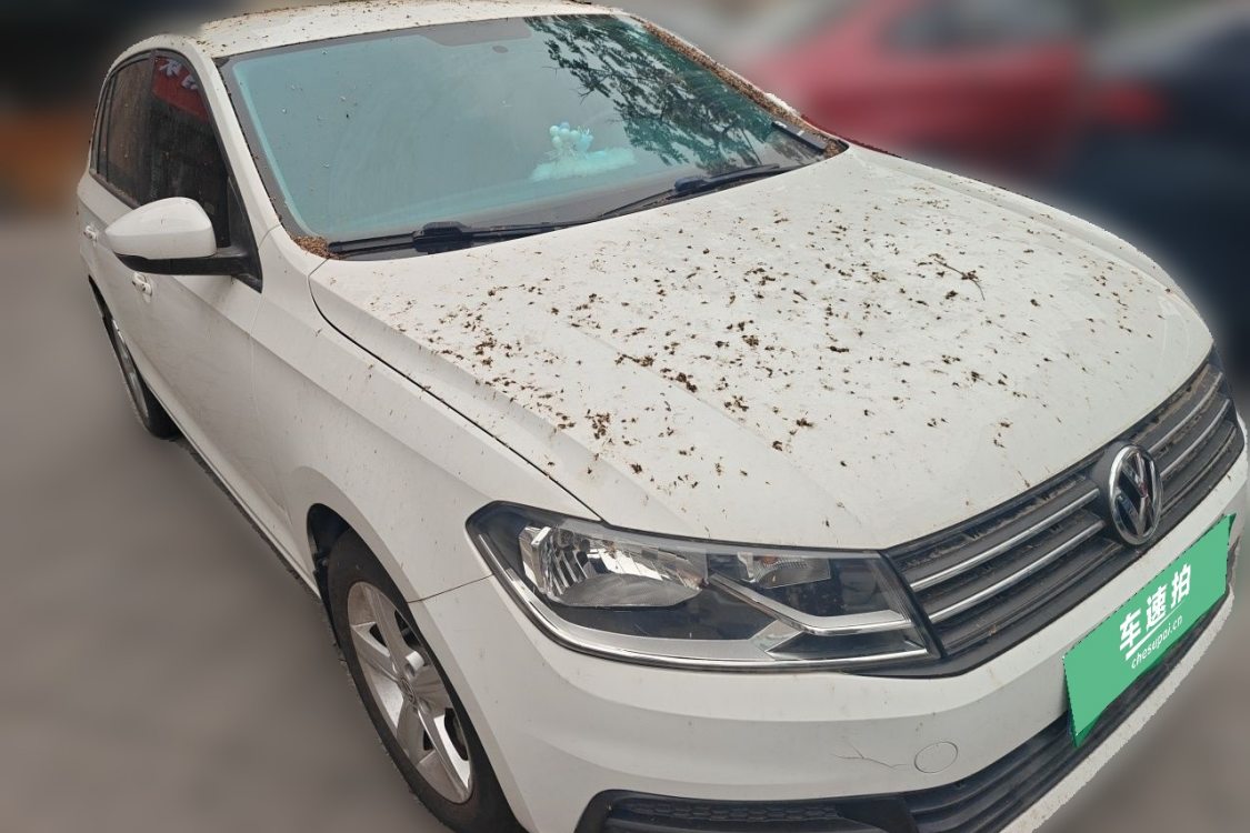 Volkswagen Santana 2015 car image #2