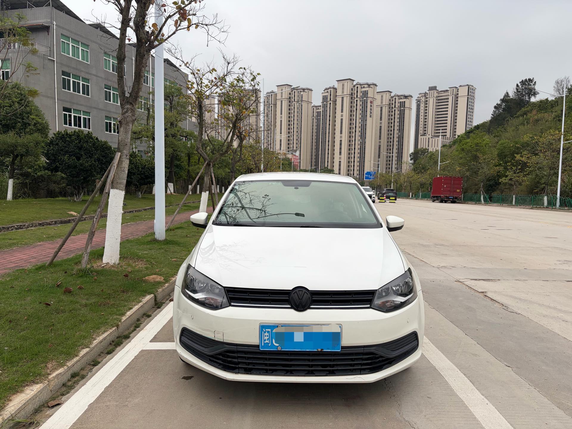 Volkswagen Polo 2017 immagine di auto #2