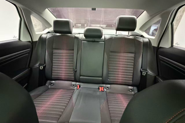 Volkswagen Lavida 2024 imagen de coche #9