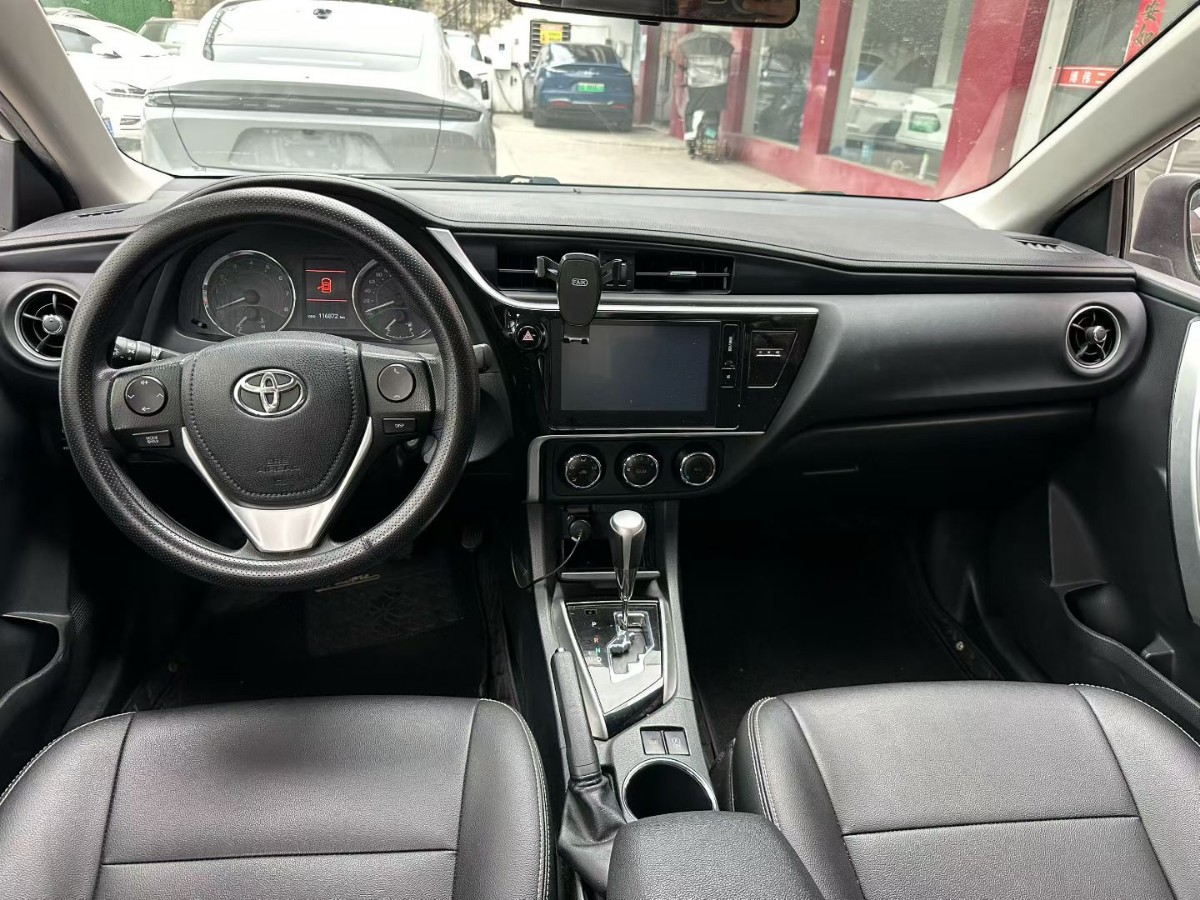 Toyota Corolla 2017 #5 Toyota Corolla 2017 car image #5