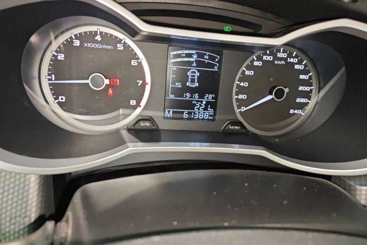 GEELY Emgrand GS 2017 #14 GEELY Emgrand GS 2017 car image #14