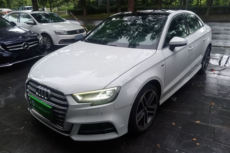 Audi A3 2019 #2 Audi A3 2019 car image #2