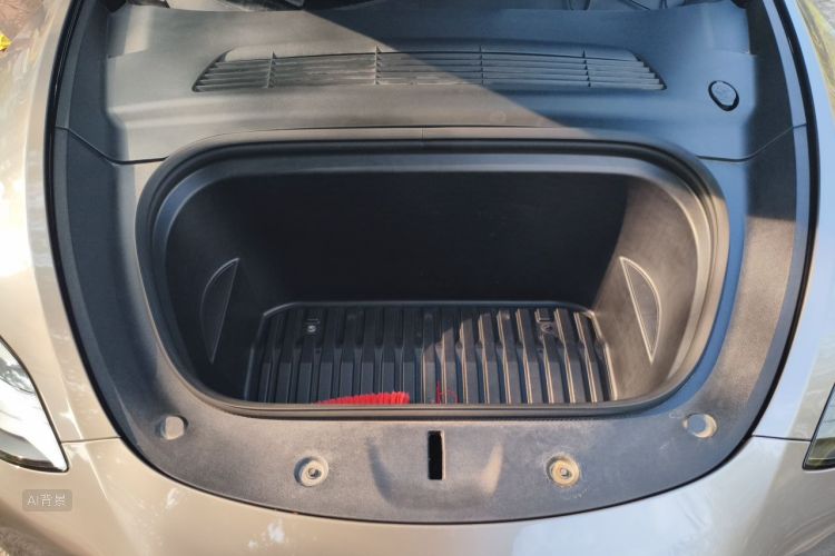 Tesla Model Y 2023 #22 Tesla Model Y 2023 car image #22