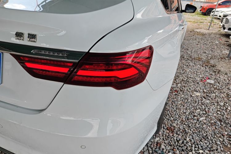 GEELY Binray 2020 car image #8