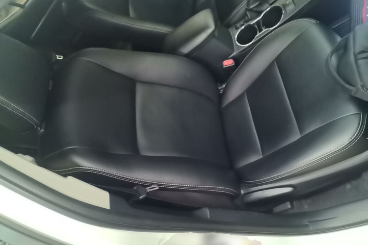 Toyota Corolla 2019 #25 Toyota Corolla 2019 car image #25
