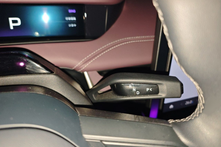 MI SU7 2024 car image #18