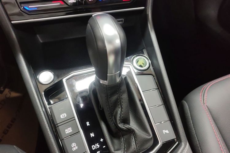 Volkswagen Lavida 2024 car image #14