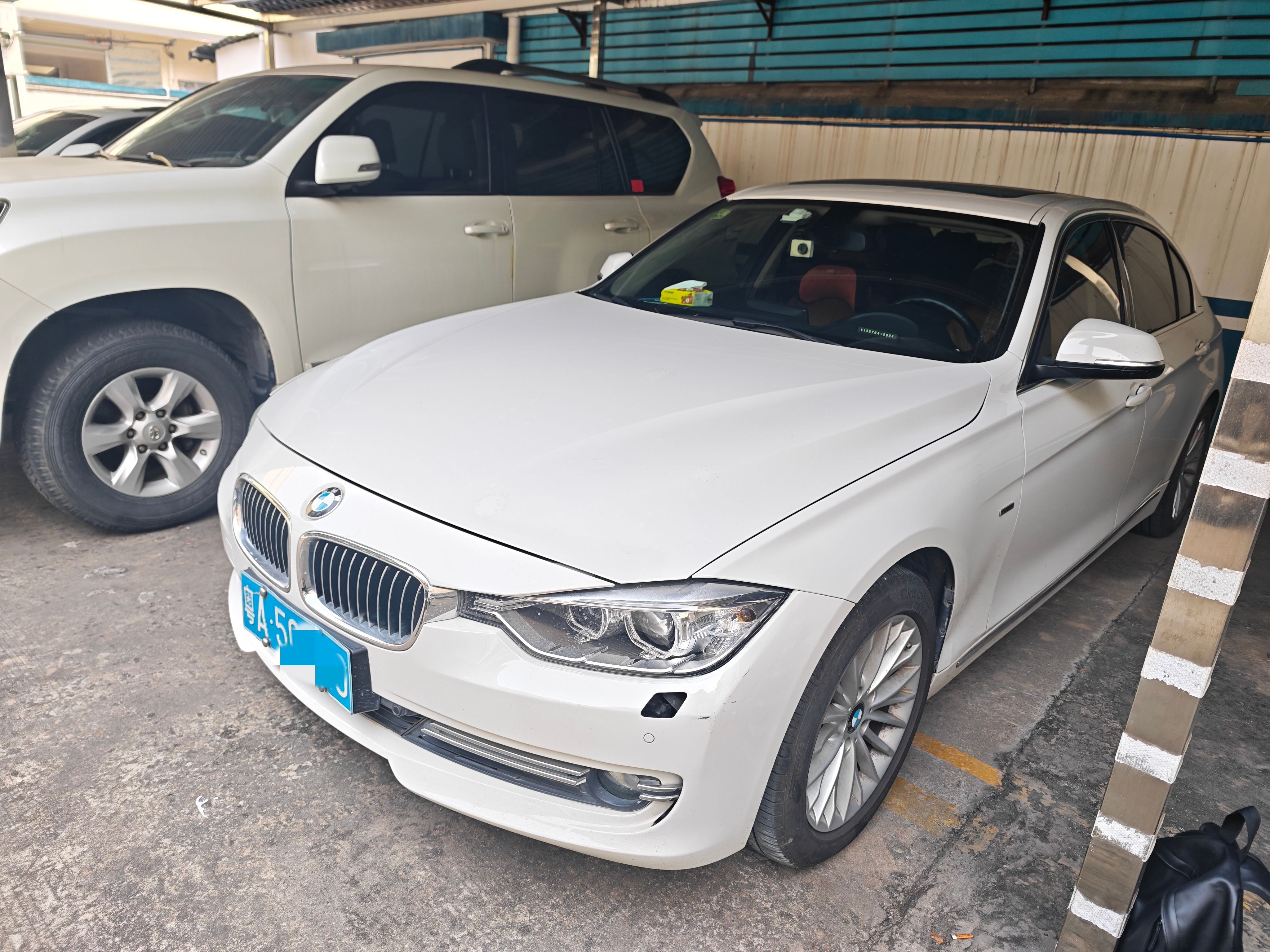 BMW 3 Series 2014 BMW 3 Series 2014 car image