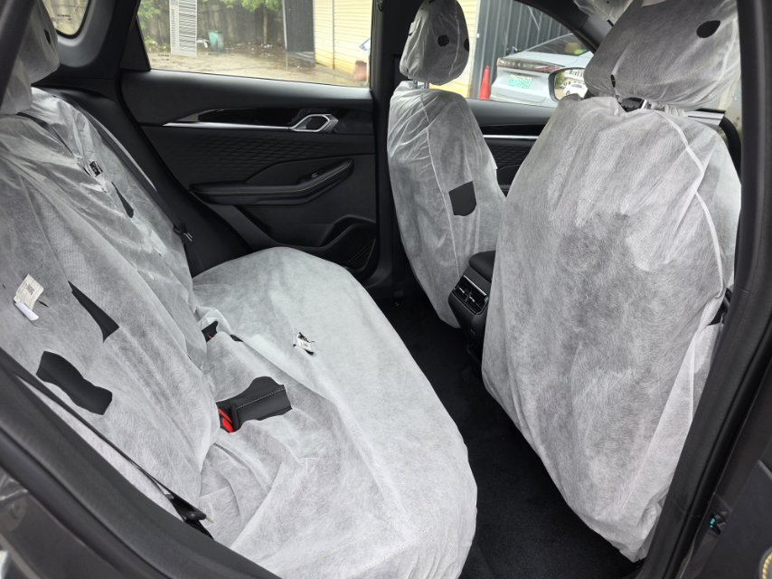 GEELY Coolray 2026 imagen de coche #5