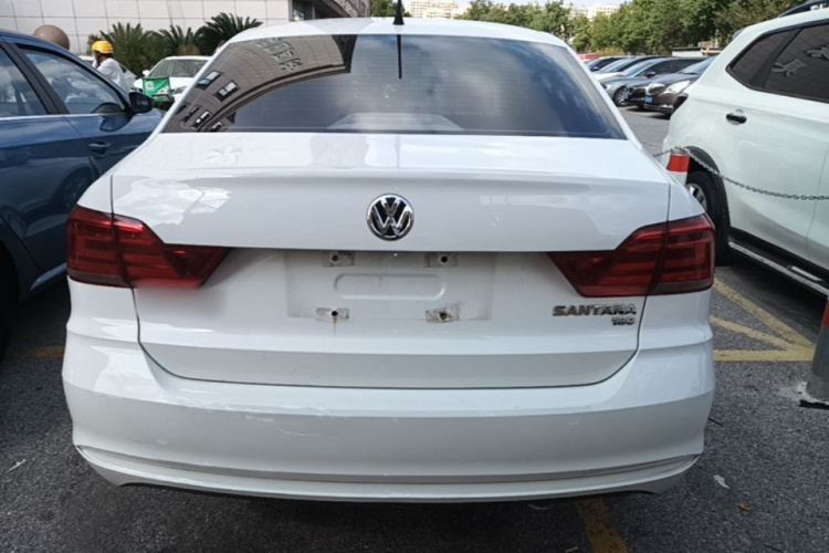Volkswagen Santana 2016 #4 Volkswagen Santana 2016 car image #4