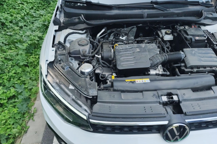 Volkswagen Lavida 2025 car image #24
