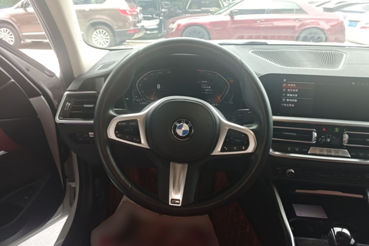 BMW 3 Series 2022 #11 BMW 3 Series 2022 car image #11