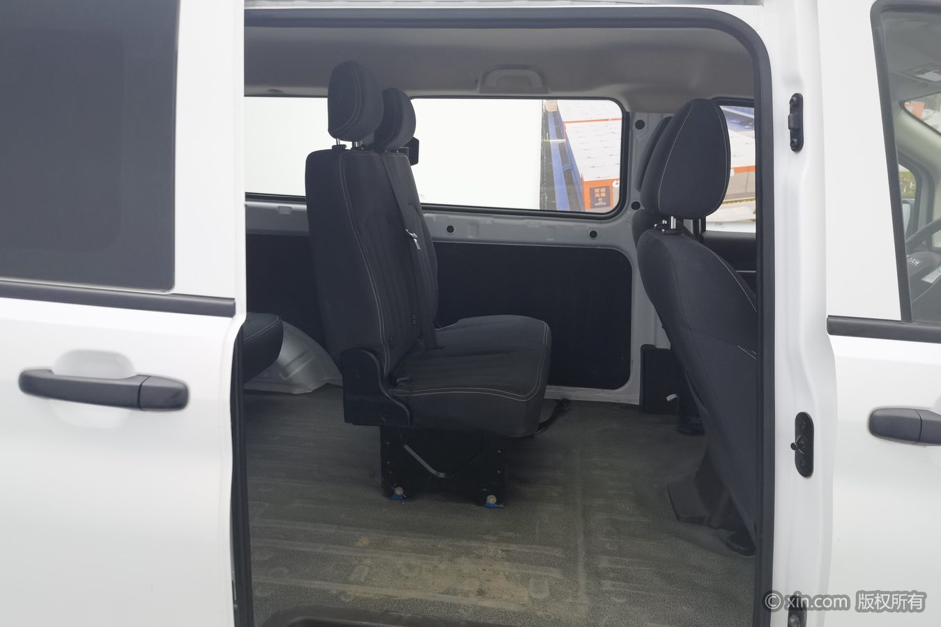 Beijing 2024 car image #16