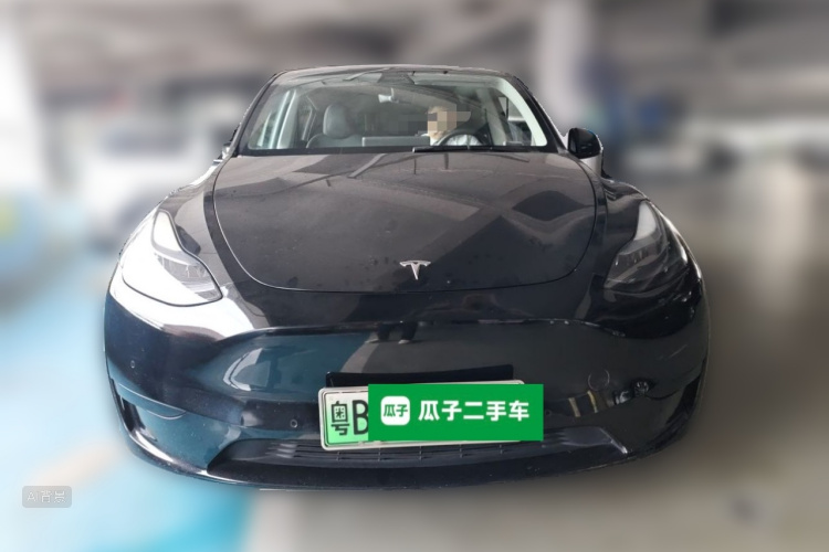 Tesla Model Y 2022 #3 Tesla Model Y 2022 car image #3