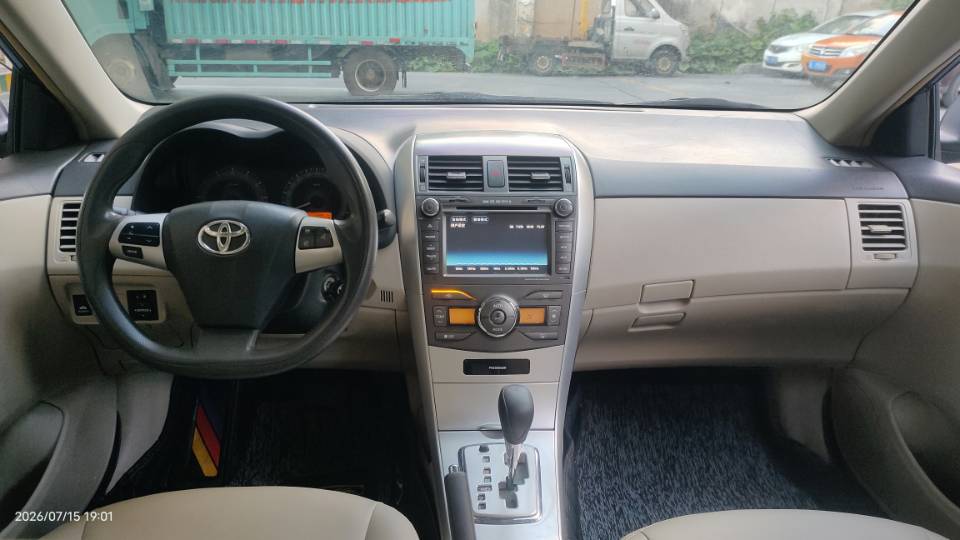 Toyota Corolla 2012 immagine di auto #7