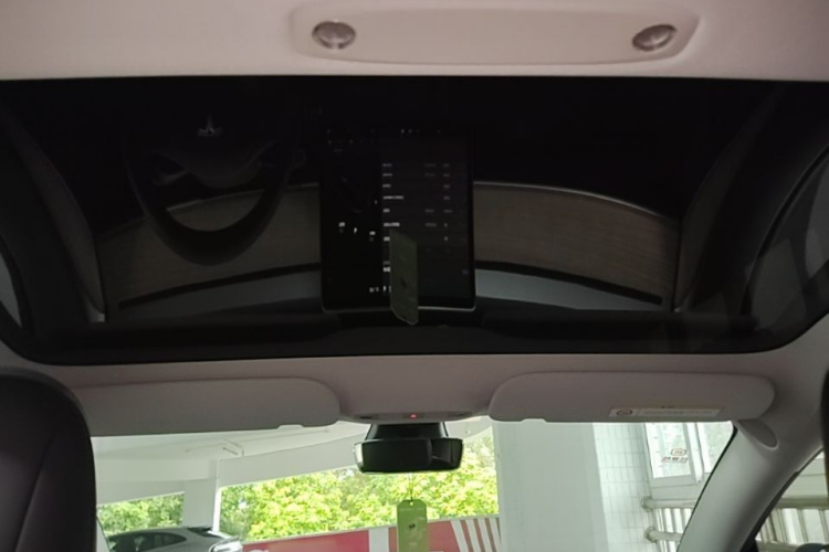 Tesla Model 3 2021 #18 Tesla Model 3 2021 car image #18
