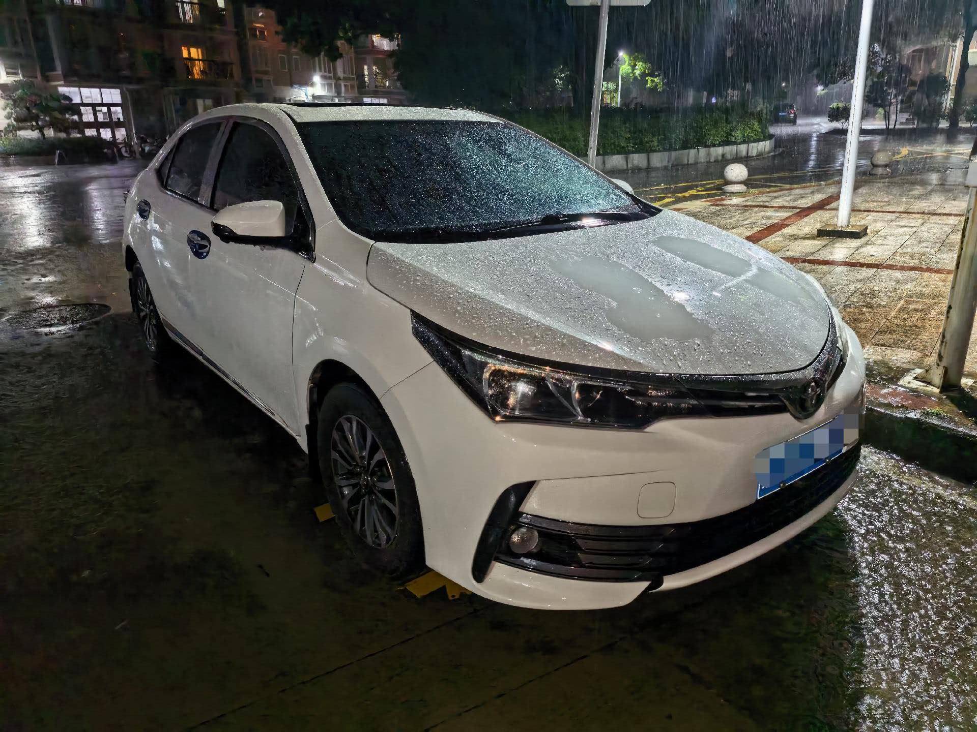 Toyota Corolla 2018 #2 Toyota Corolla 2018 car image #2