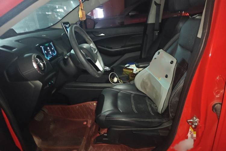 BYD Yuan New Energy 2019 #19 BYD Yuan New Energy 2019 car image #19
