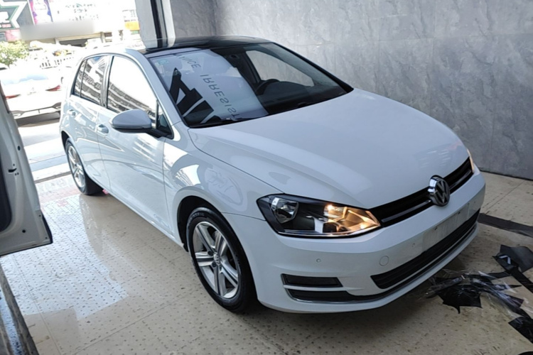 Volkswagen Golf 2016 car image #4