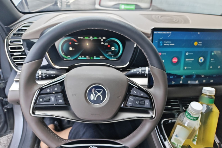 BYD Han 2021 car image #15