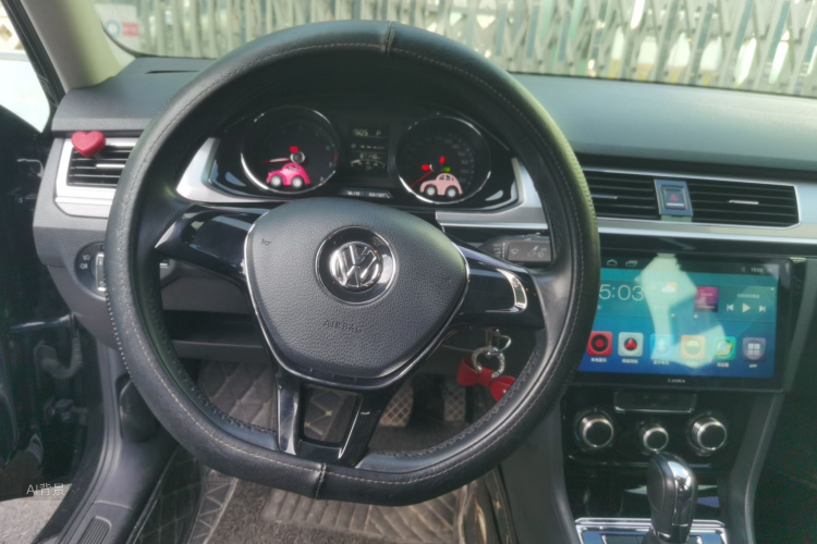 Volkswagen Bora 2017 car image #12
