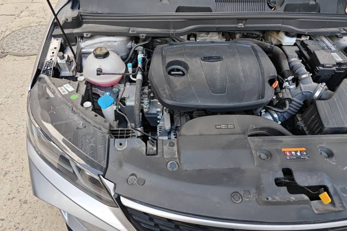 GEELY Coolray 2026 car image #11