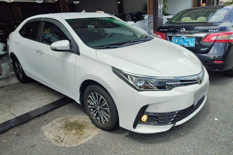 Toyota Corolla 2018 car image #4