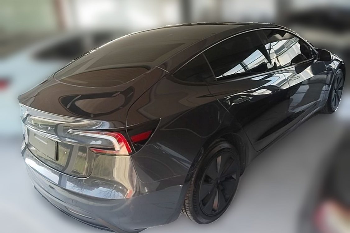 Tesla Model 3 2024 صورة سيارة #4