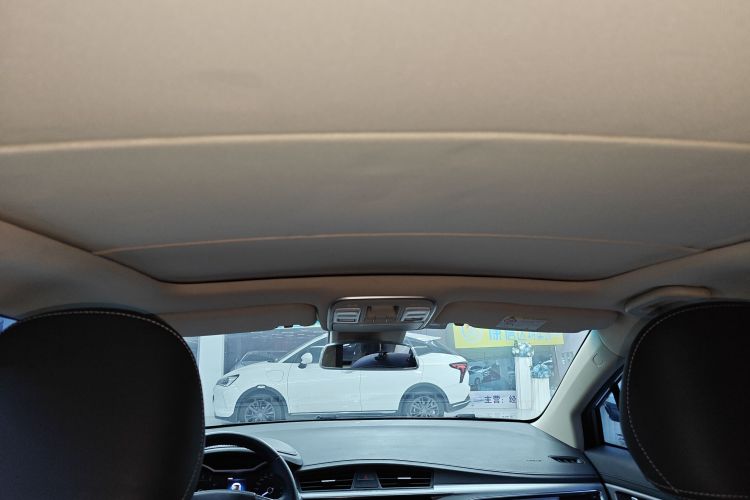GEELY Emgrand GS 2019 #18 GEELY Emgrand GS 2019 car image #18