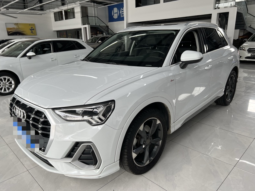Audi Q3 2020 Audi Q3 2020 car image