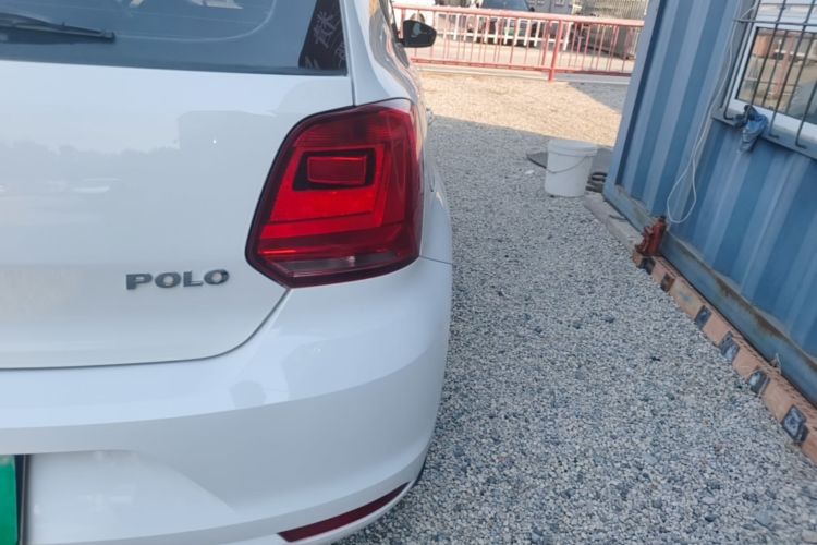 Volkswagen Polo 2016 #8 Volkswagen Polo 2016 car image #8