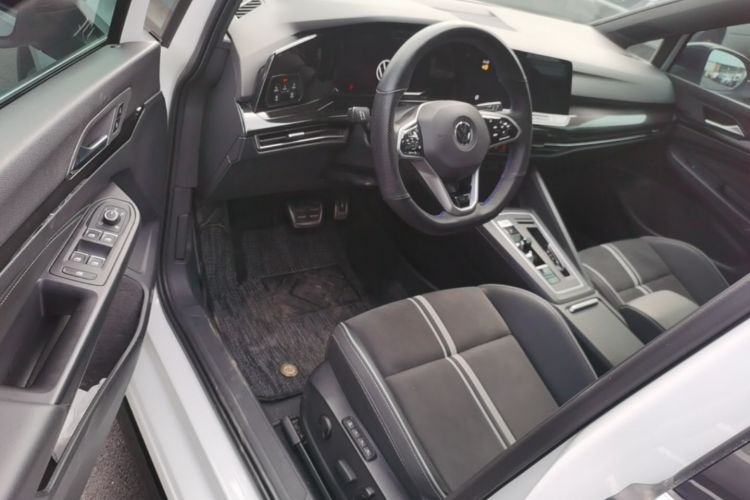 Volkswagen Golf 2022 #16 Volkswagen Golf 2022 car image #16