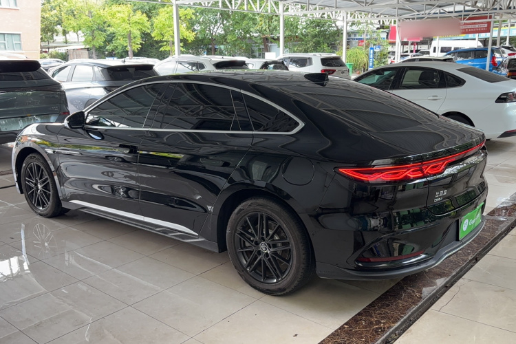 BYD Han 2025 car image #7