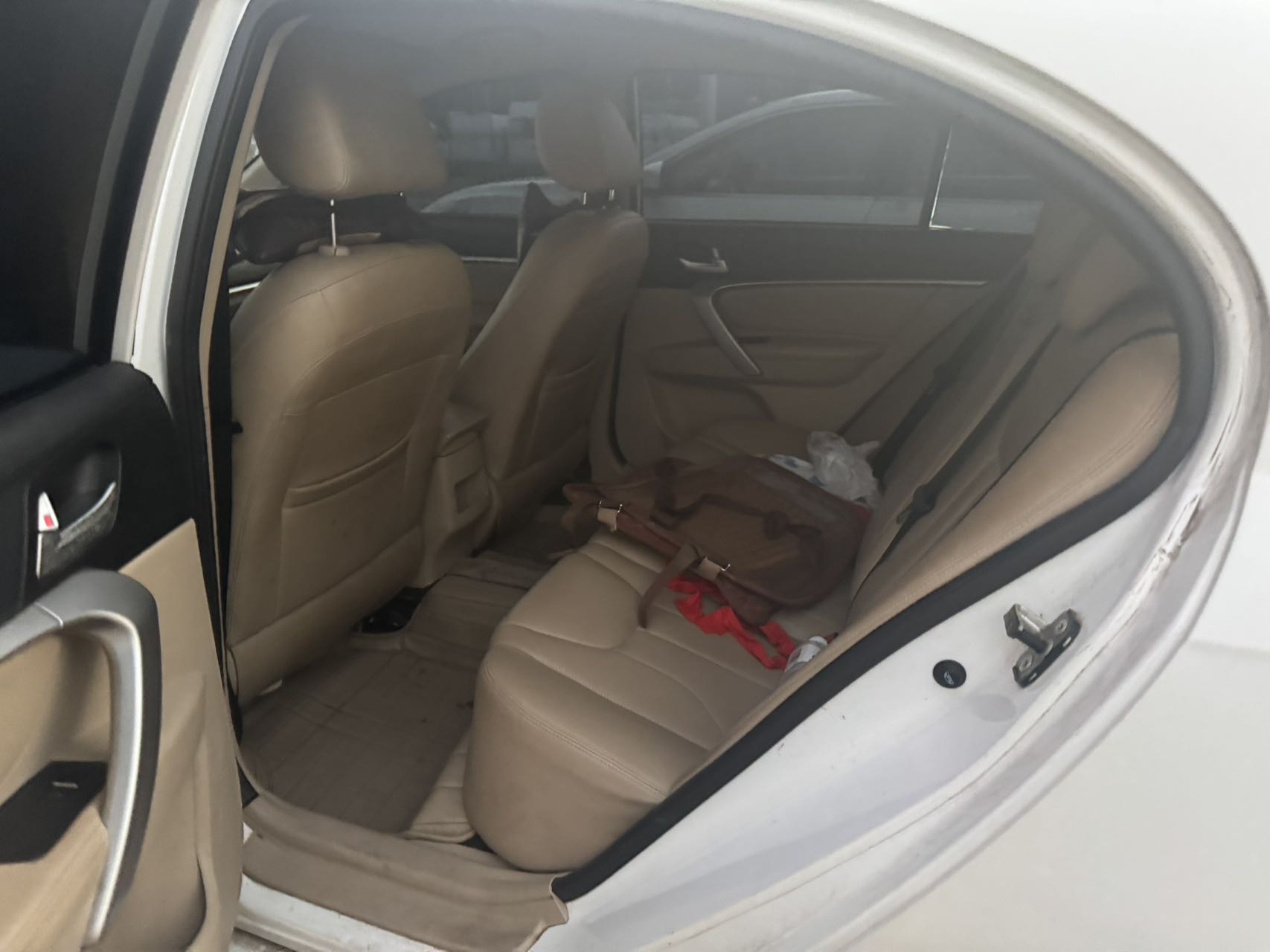 GEELY Emgrand 2018 immagine di auto #5