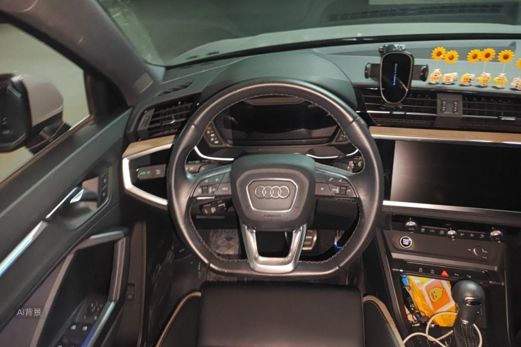 Audi Q3 2024 #12 Audi Q3 2024 car image #12