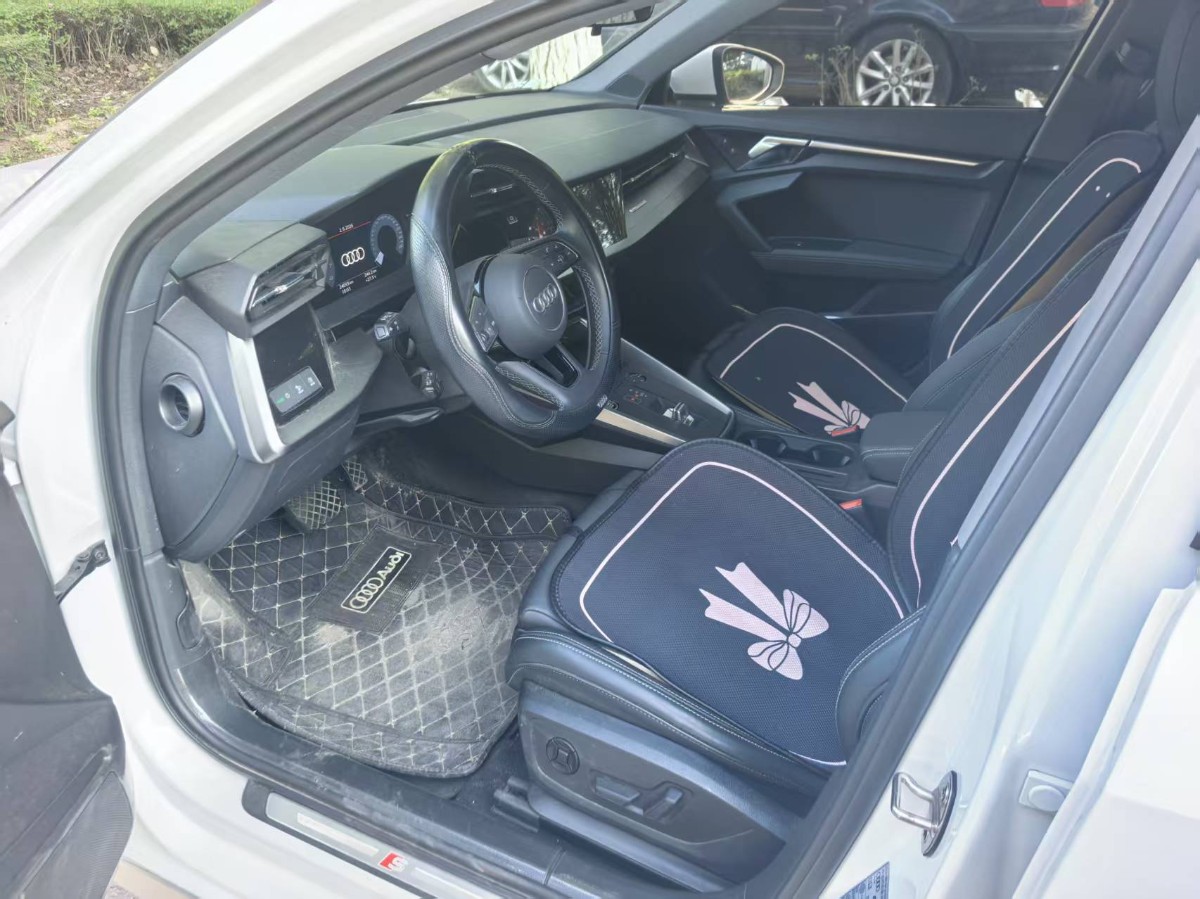 Audi A3 2023 car image #4
