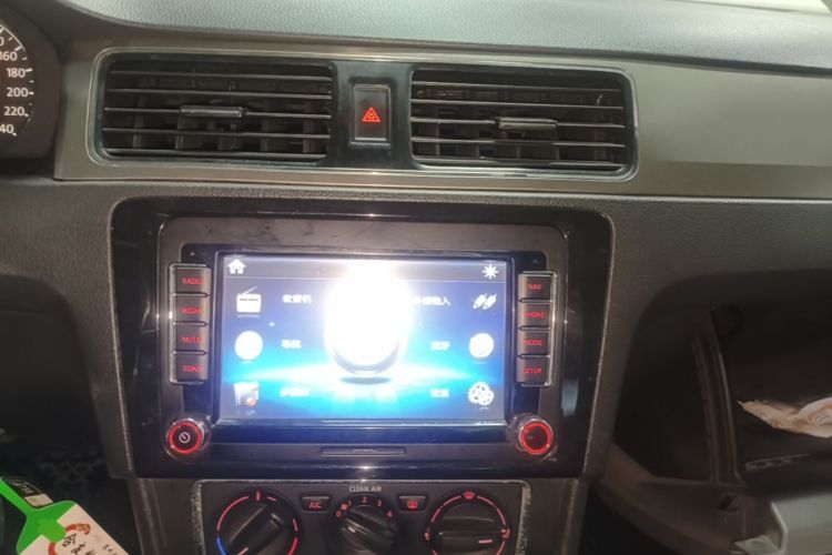 Volkswagen Santana 2016 #13 Volkswagen Santana 2016 car image #13