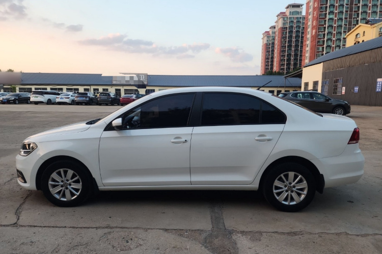Volkswagen Santana 2019 #6 Volkswagen Santana 2019 car image #6