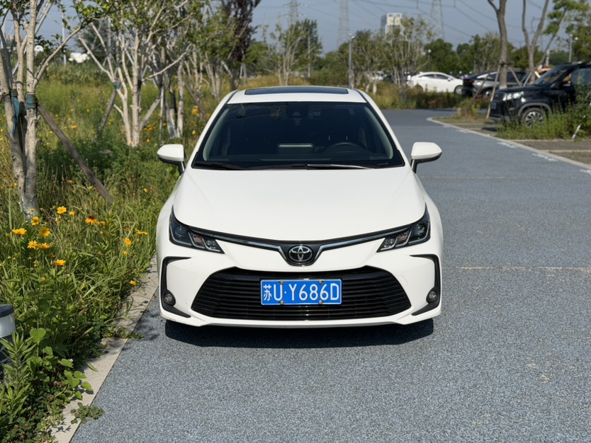 Toyota Corolla 2023 car image #18
