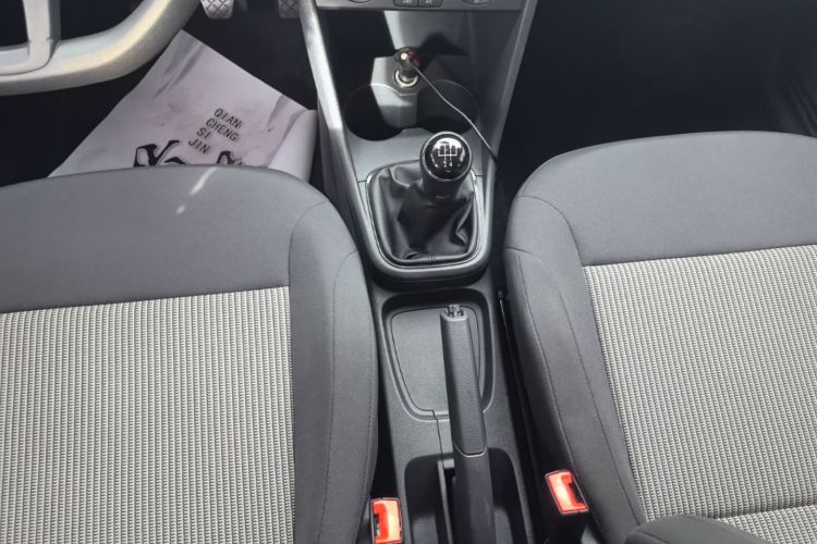 Volkswagen Polo 2016 #14 Volkswagen Polo 2016 car image #14