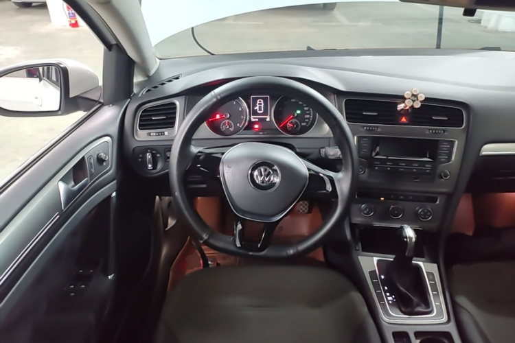 Volkswagen Golf 2015 #11 Volkswagen Golf 2015 car image #11