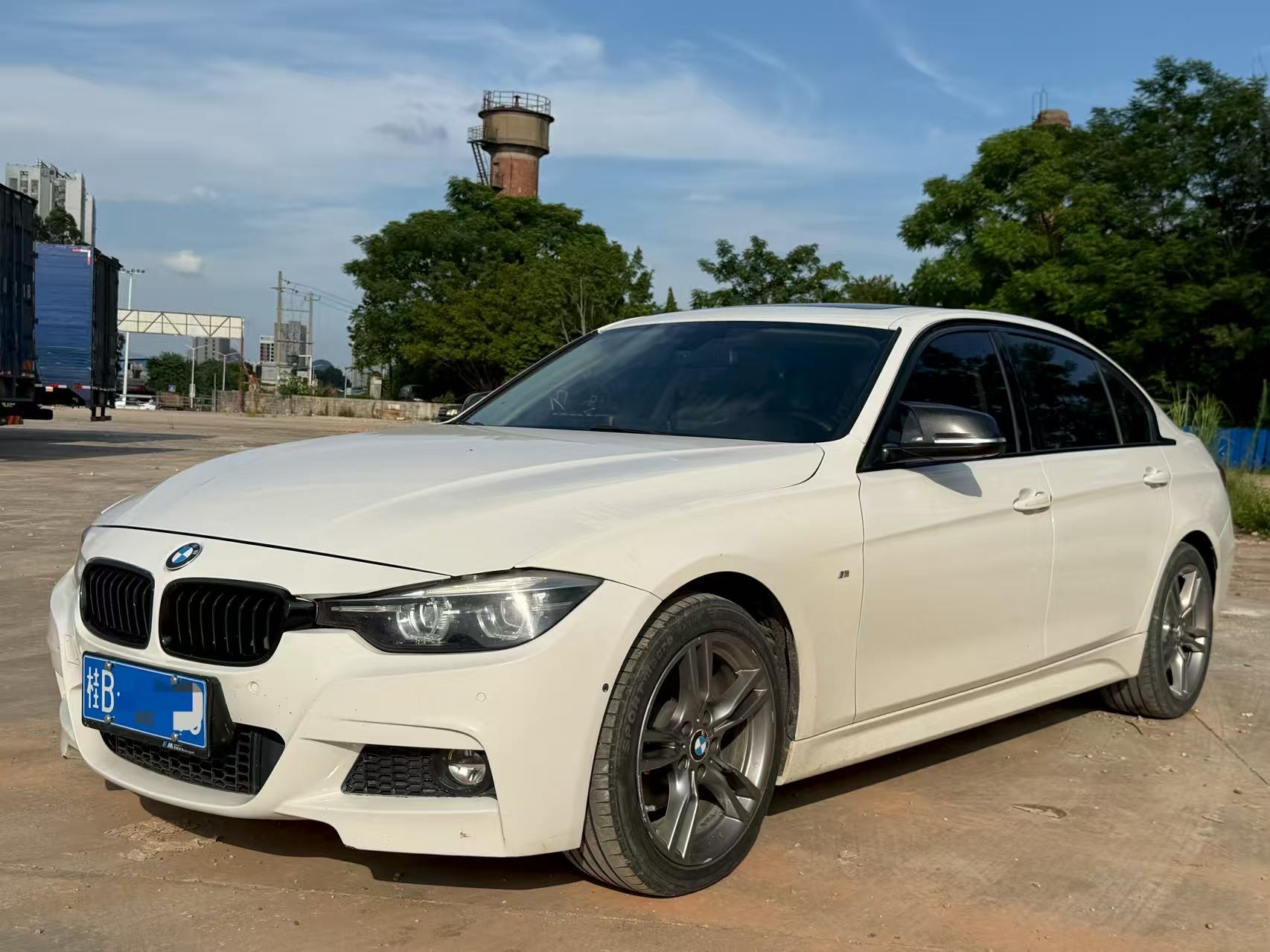 BMW 3 Series 2018 car image 