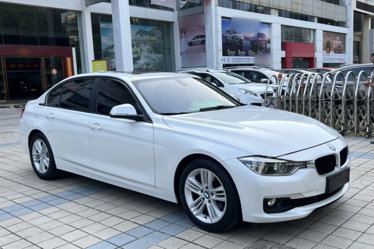 BMW 3 Series 2016 car image #3