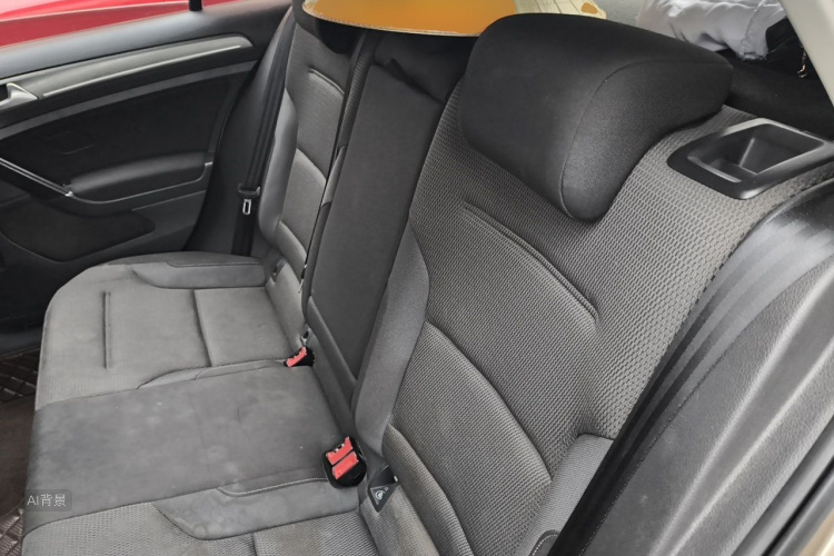 Volkswagen Golf 2016 car image #19