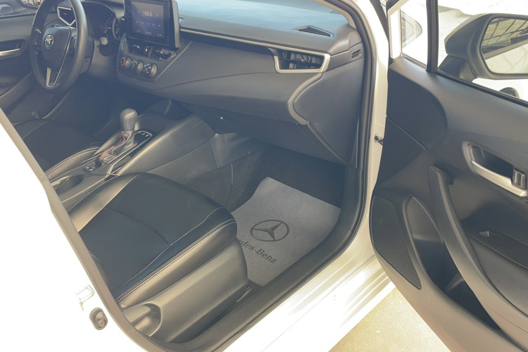 Toyota Corolla 2021 car image #17