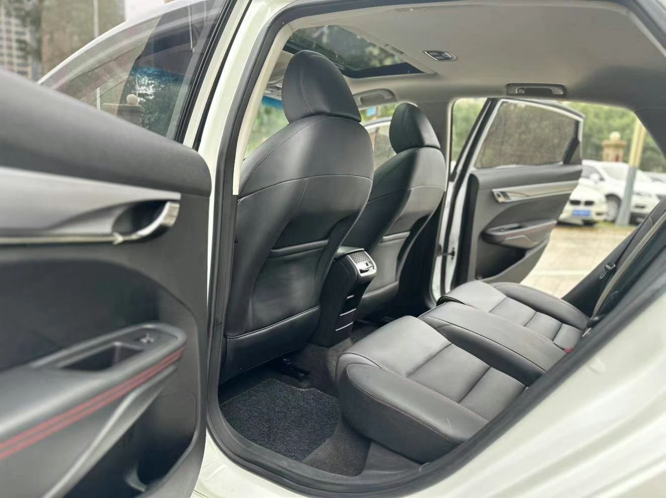 GEELY Binray 2020 #3 GEELY Binray 2020 car image #3