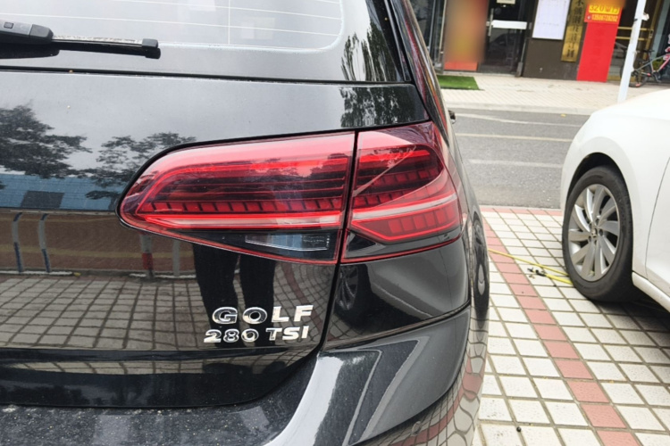 Volkswagen Golf 2019 #8 Volkswagen Golf 2019 car image #8
